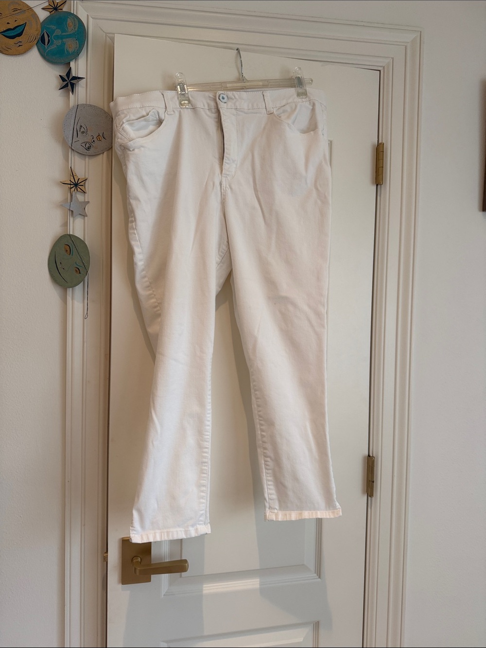 Wit & Wisdom White Jeans